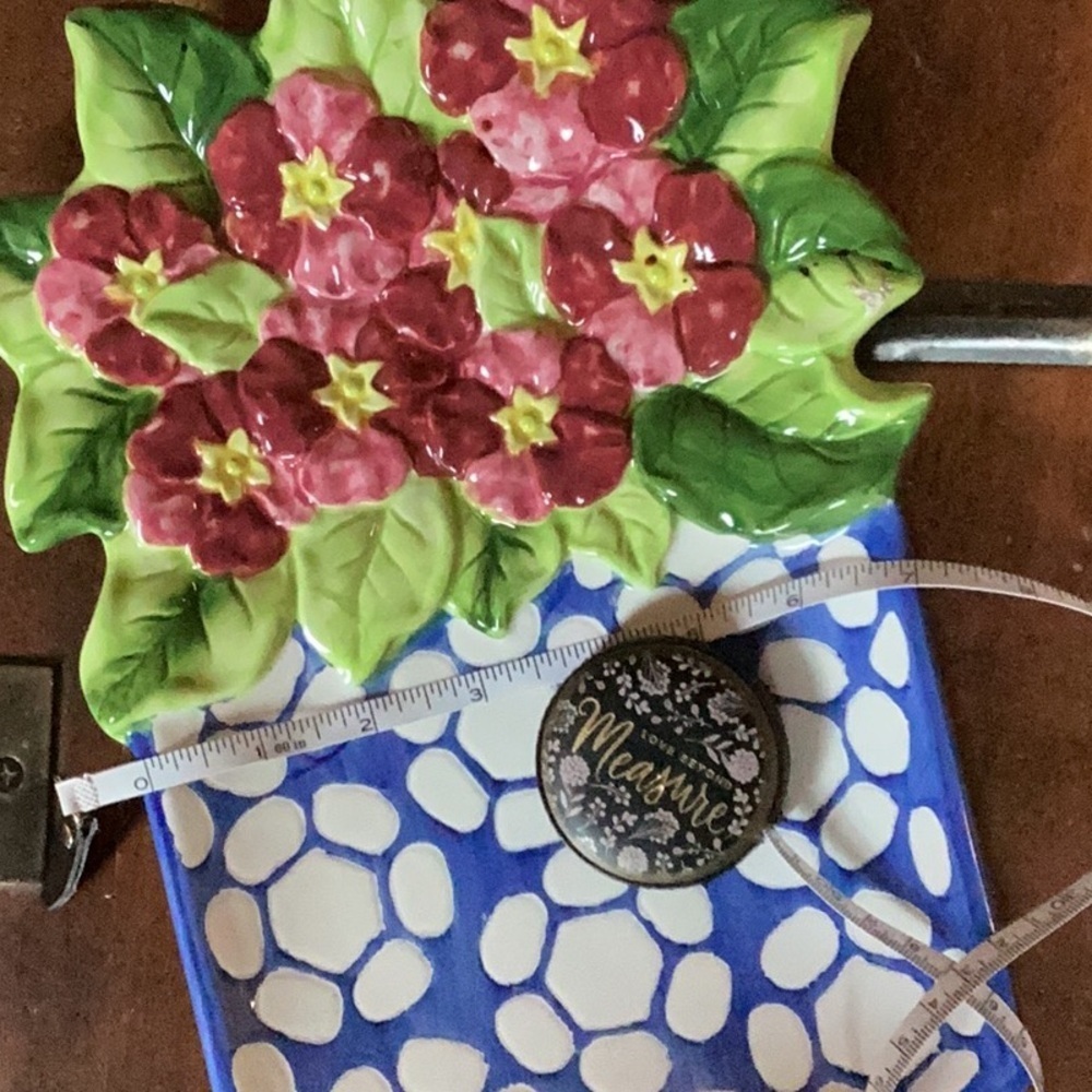 SAKURA Claire Murray Potted Primrose Cookie Tray, New in Box - Picture 8 of 9
